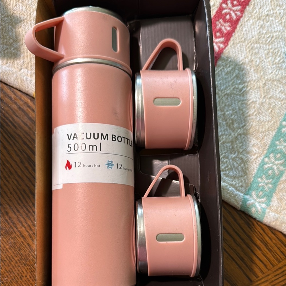 Pink Vacuum Bottle Set with Cups